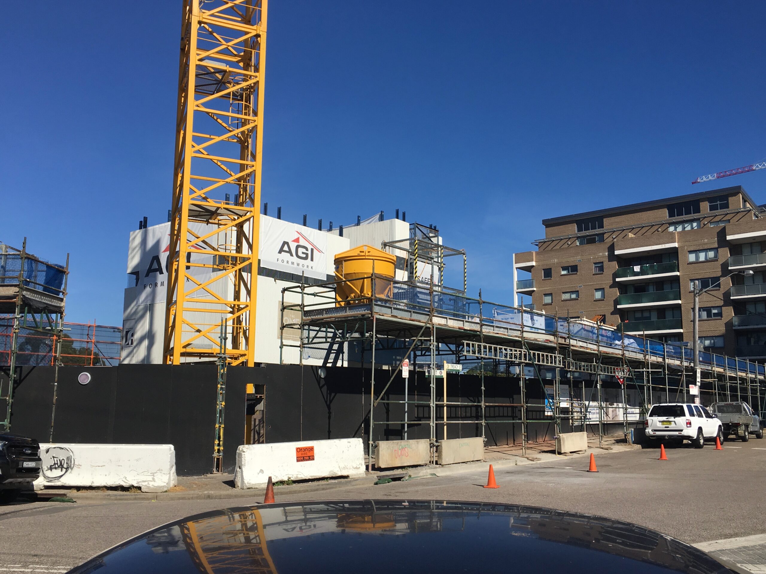 Measuring neighbourhood change through residential mobility and employment